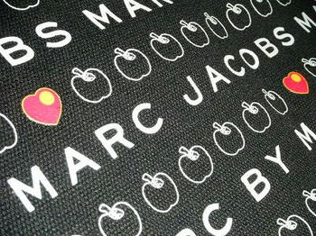 MARC BY MARC JACOBS　ブランドムック