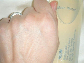 NOOM　Moon Water