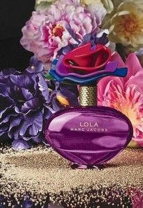 マークジェイコブス　LOLA