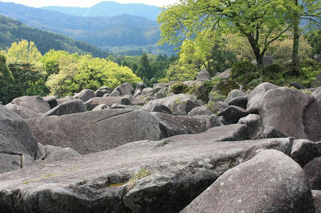 万倉の大岩郷