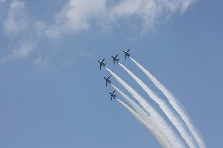 ブルーインパルス