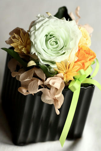 プリザーブドフラワー