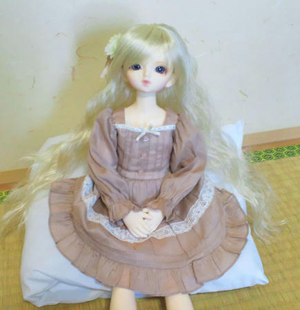 座ってみる