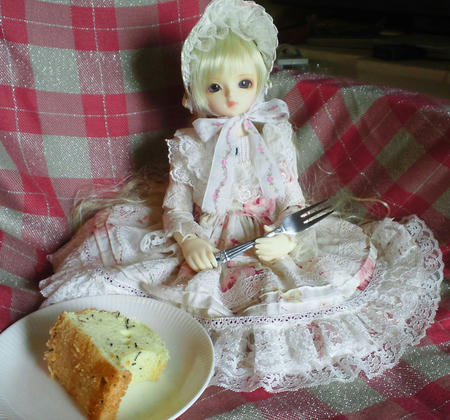 食べたい？　あげないわ。（笑）