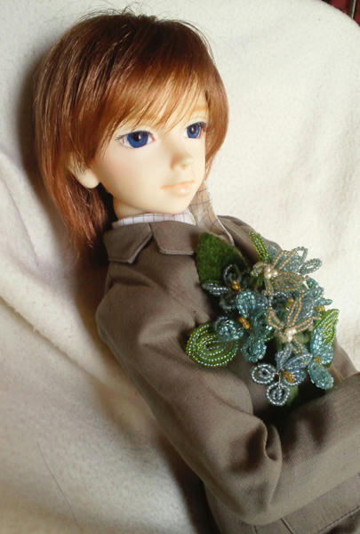 お花を抱え