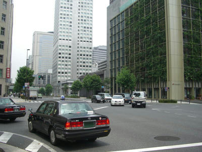 R1-11.jpg