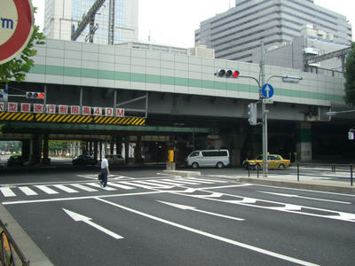 R1-13.jpg