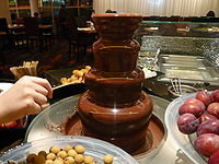200px-Chocolate_fountain_in_hk.jpg