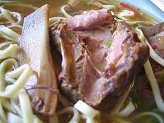 240px-Soki_in_Okinawa_soba.jpg