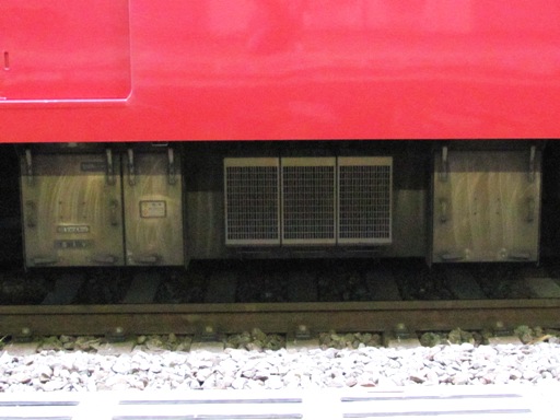 GM京急600形4次車キット 6081編成の機器を作る|Kojicstageが何 GM京急600形4次車キット 6081編成の機器を作る|Kojicstageが何
