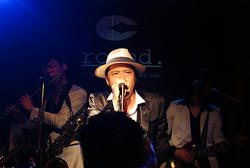 TRIBECKER-4.jpg