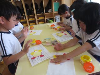 5月23日 製作 年長 ぬくい南幼稚園 小金井市 私立幼稚園