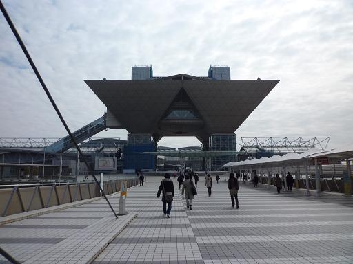 いつ見てもラストダンジョン並みの風格がある建物だなぁと思います。サンダーとか落ちてきそうだなぁと毎回思います（意味不明）