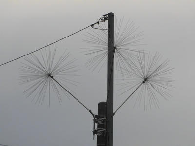研究施設送電避雷針