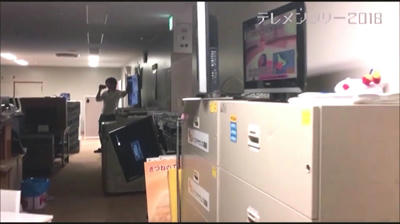 地震発生時のテレビ局内の様子