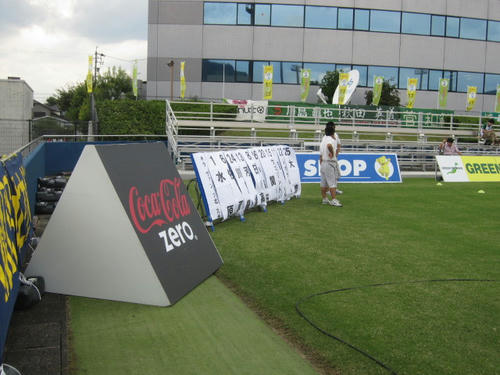 24b8efc0.jpg