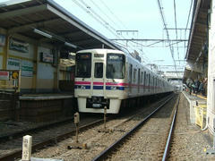 070225京王９０００系