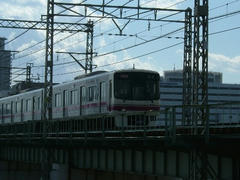 070303京王線８０００系