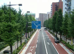 八王子の甲州街道