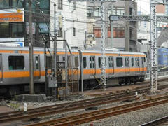 JR中央線E２３３系