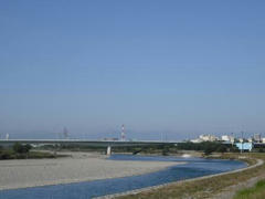 光輝く多摩川