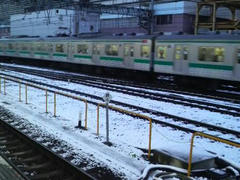 雪の新宿駅♪