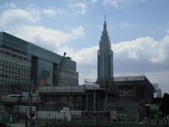 新宿南口