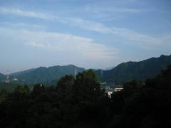 相模湖から見える丹沢山系