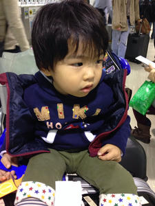 成田空港にて