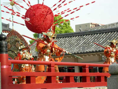 聖霊会にはこれも欠かせない、舞楽『太平楽』