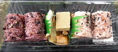 手ごろな値段とサイズのお弁当です。