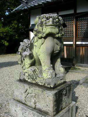 結構厳つい顔……(＠_＠;)