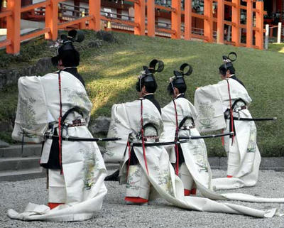 『東遊』