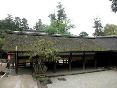 春日大社　林檎の庭