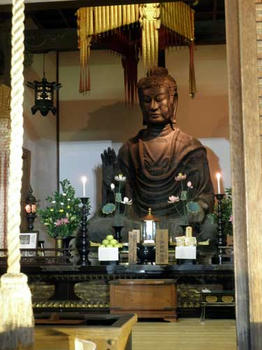 飛鳥寺御本尊