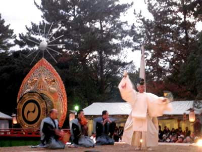 『神楽式』三番叟・鈴の段