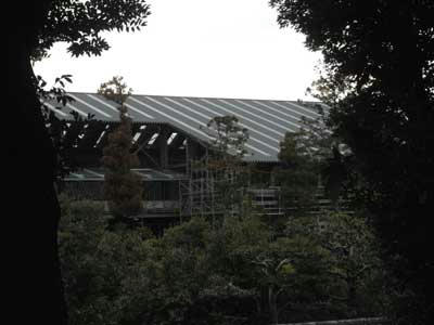 正倉院、解体修理中