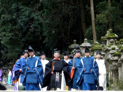 深い意味なく、春日祭の勅使様