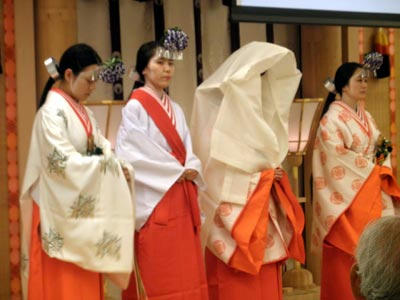 いろいろな御巫装束