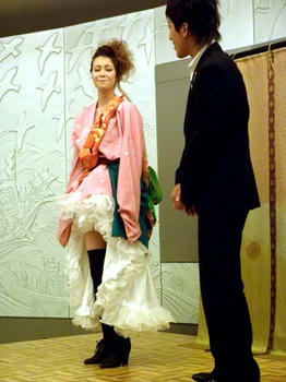 右の男性は、ヘアデザイン担当