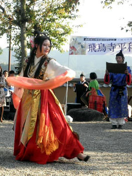 蘇我馬子による飛鳥寺建立の宣言と舞姫