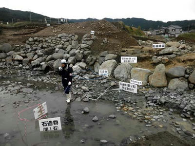石造物の抜取り跡と石組暗渠