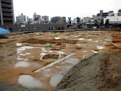 南西から見た調査区の北側