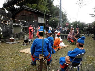 さて、審判が始まります。