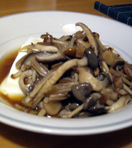 豆腐のきのこあんかけ
