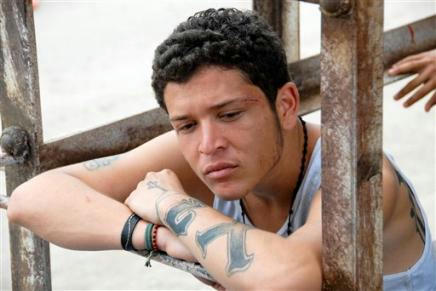 edgar-flores-sin-nombre.jpg