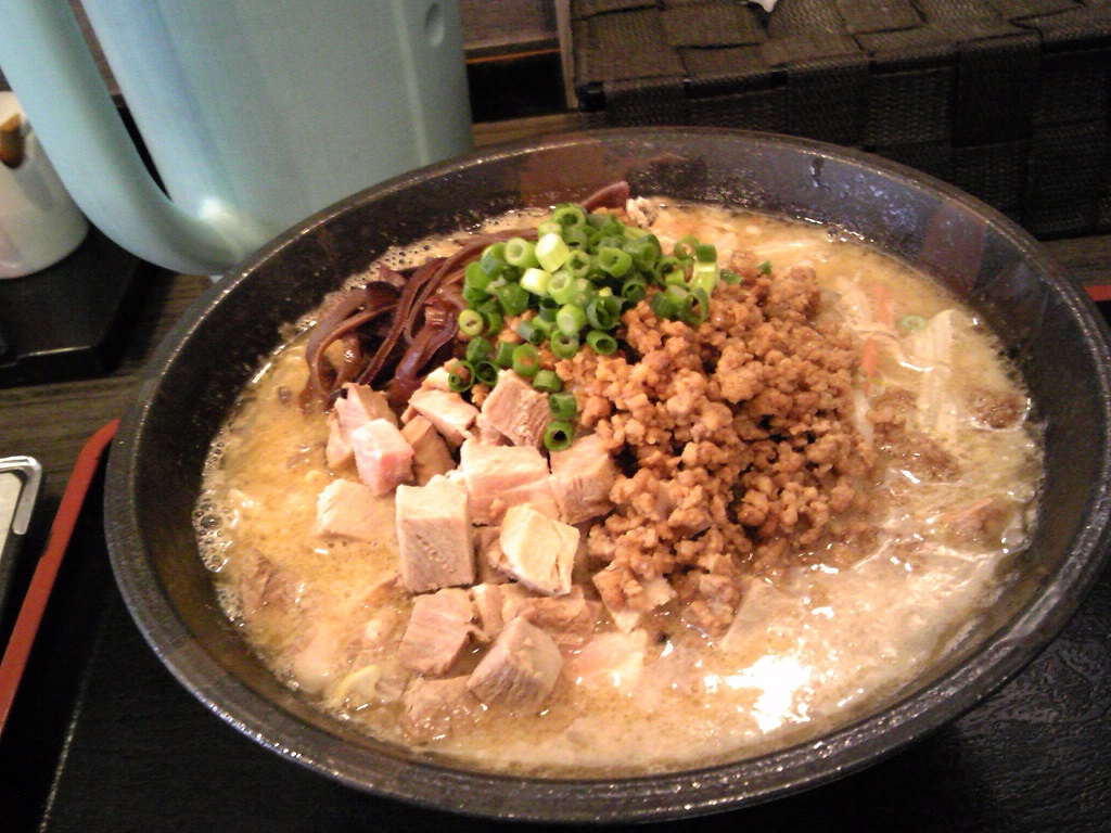 豚そば味噌ラーメン