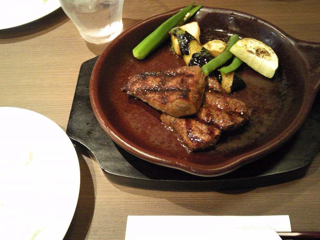 米沢牛ステーキ