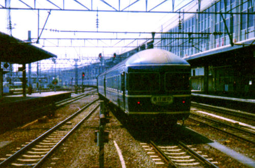 事故で迂回中の「あけぼの」が仙台駅を通りますよ。