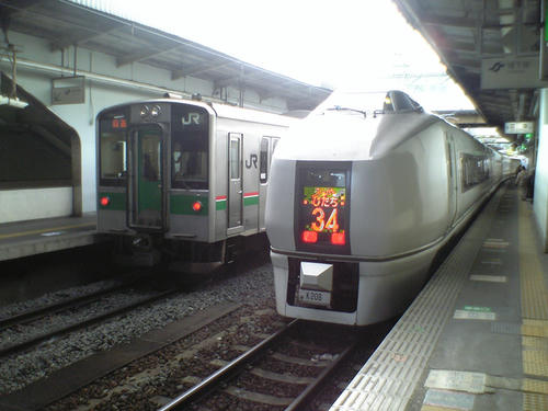 スーパーひたち＆仙山線７１９系